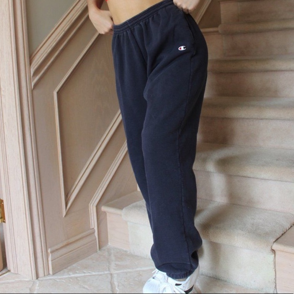 Champion navy sweatpants/joggers